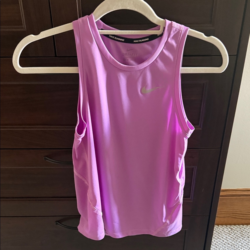 Nike Women's Light Purple Tank Top